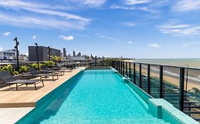 Beach Haus #421 - Praia de Bessa por Carpediem
